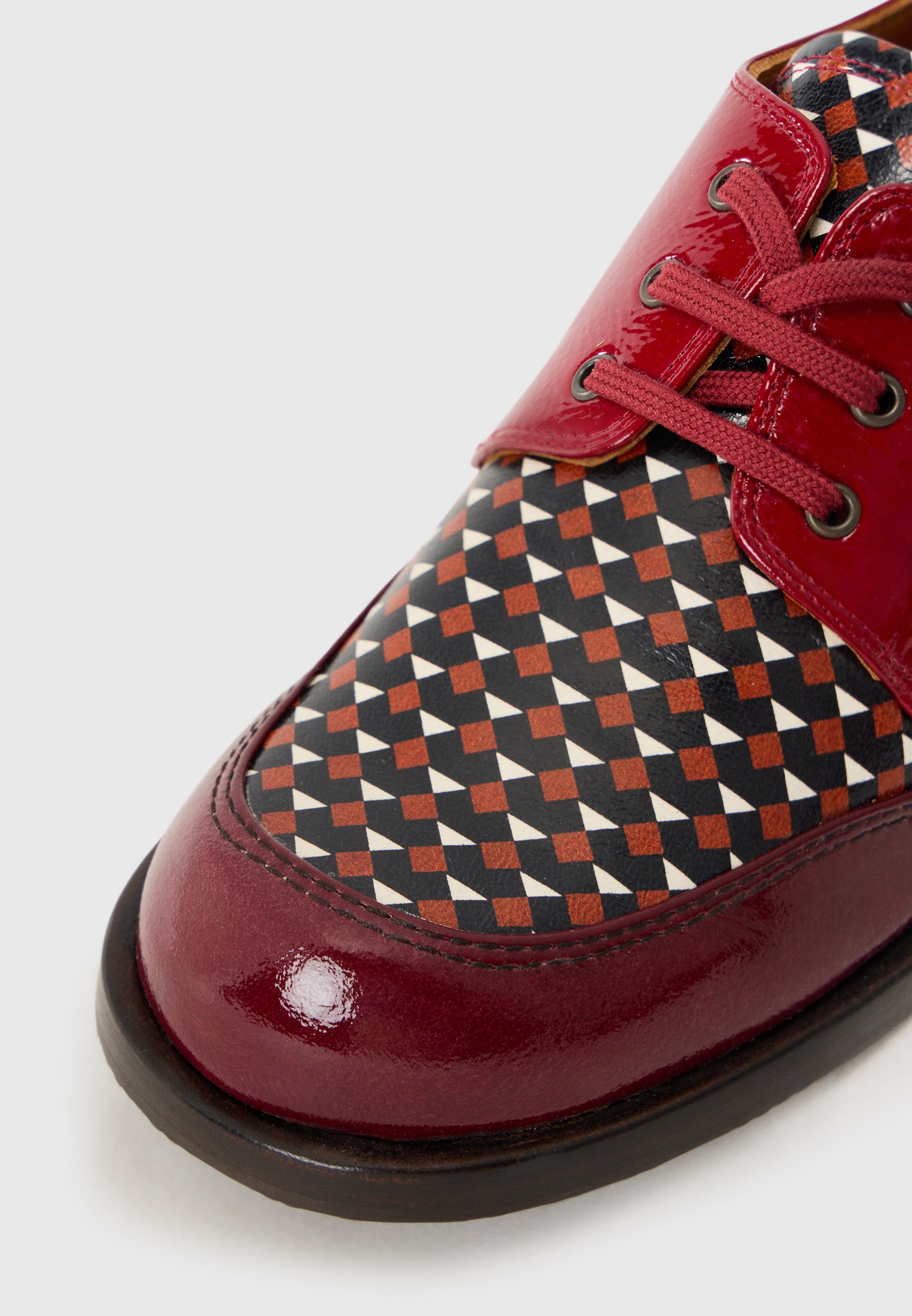 Chie‼️ Chie Mihara ZUANDA - Oksfordki/ciemnoczerwony - Zalando.pl