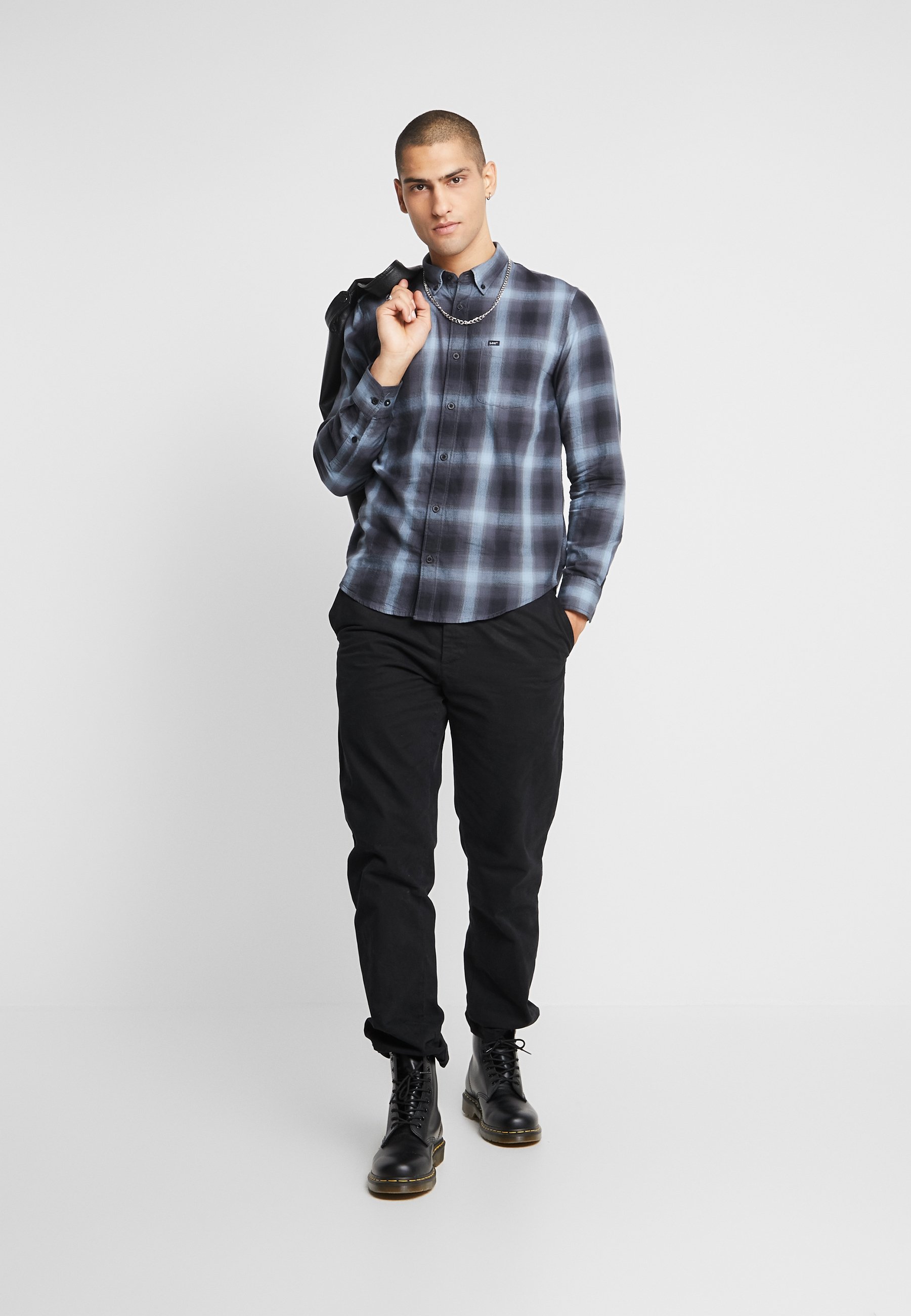 Lee BUTTON DOWN REGULAR FIT Skjorte ashley blue Zalando.no Lee BUTTON DOWN REGULAR FIT Skjorte ashley blue Zalando.no
