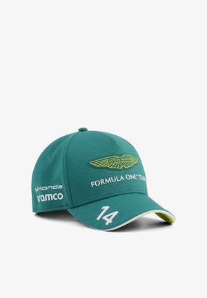 Grüne Aston Martin Formel-1-Team Baseballkappe mit "14", Honda und Aramco Logos auf weißem Hintergrund.