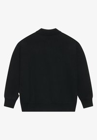 Schwarze Strickjacke mit Kragen, langen Ärmeln, gerippten Bündchen und Saum. Strukturiertem Stoff ohne Muster oder zusätzliche Akzente.