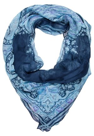 Leichter blauer Schal mit dunkelblauen Paisley- und Blumenmustern, zu einer lockeren Schlaufe gefaltet, die die geschichteten Stoffdetails zeigt.