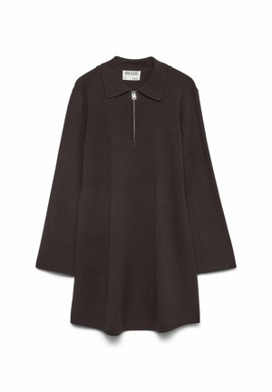 Vero Moda Curve, KNITTED DRESS AWCHANNA SHORT DRESS - Robe pull - chocolate torte