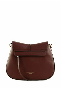 Borsa in pelle borgogna con pattina pieghevole, superficie testurizzata e logo del brand dorato. Caratterizzata da una tracolla rimovibile e una forma arrotondata.