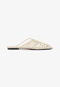 Δεν επιλέχθηκε, off-white