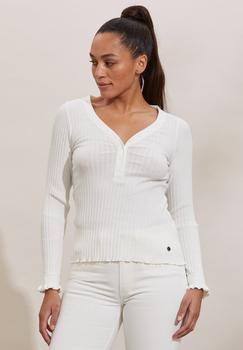 Damen T-Shirts | Odd Molly LINDSAY Langarmshirt light chalk/offwhite - IM10505 Damen T-Shirts | Odd Molly LINDSAY Langarmshirt light chalk/offwhite - IM10505