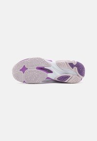Mizuno WAVE LIGHTNING Z8 - Volleyballsko - white/patrician purple/quince