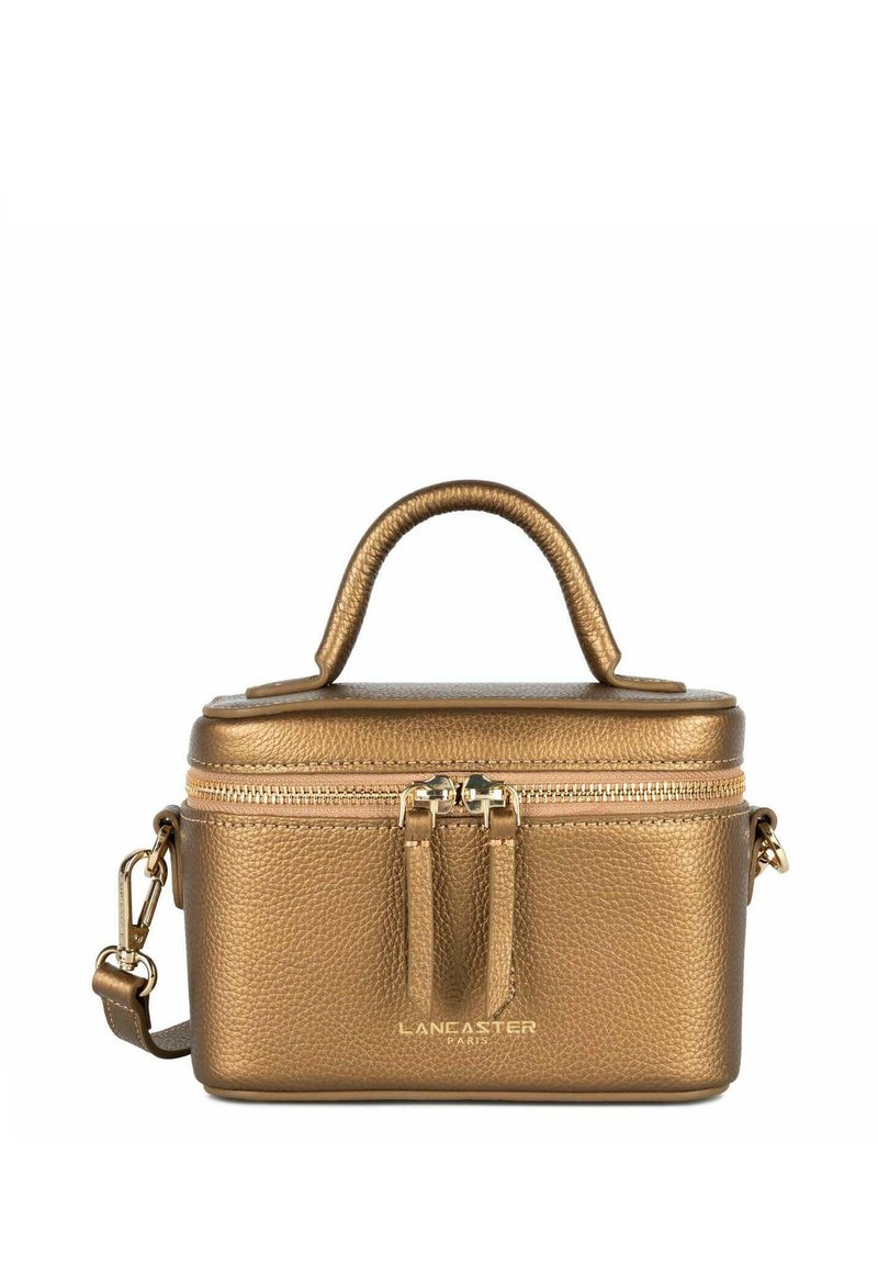 Borsa rettangolare piccola in metallo dorato con superficie testurizzata, manico superiore, chiusura a doppia zip e tracolla regolabile.