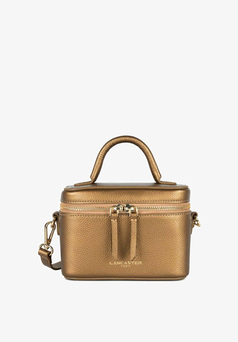Borsa rettangolare piccola in metallo dorato con superficie testurizzata, manico superiore, chiusura a doppia zip e tracolla regolabile.