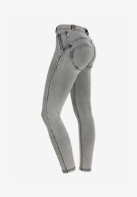 Non selezionato, light grey jeans black seams