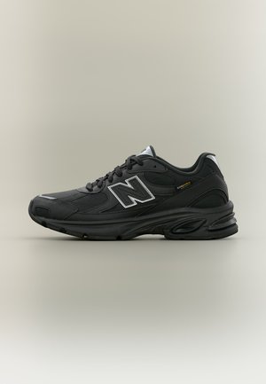 New Balance, UNISEX - Sneakers laag - black
