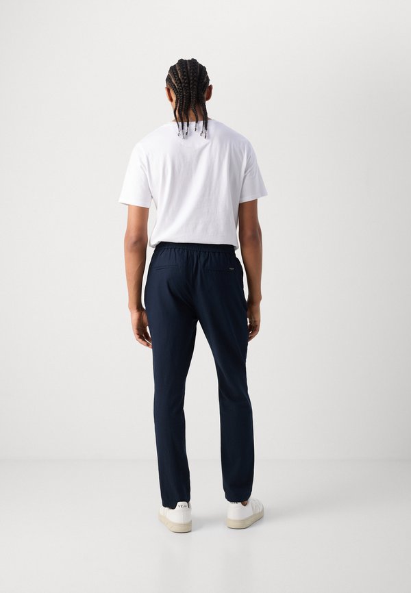 CORE  WARREN JOGGER - Trousers - night3