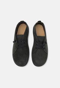 Keen KNX CHUKKA - Sportlicher Schnürer - black