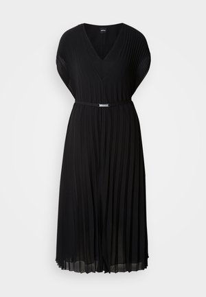 Black pleated dress with V-neckline and short sleeves, featuring a thin belt with a metallic buckle at the waist. Soft fabric texture.