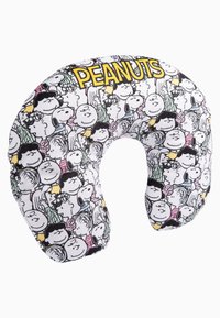 Cuscino da viaggio a forma di U con i personaggi dei Peanuts e la parola "PEANUTS" in lettere gialle in grassetto su uno sfondo bianco.