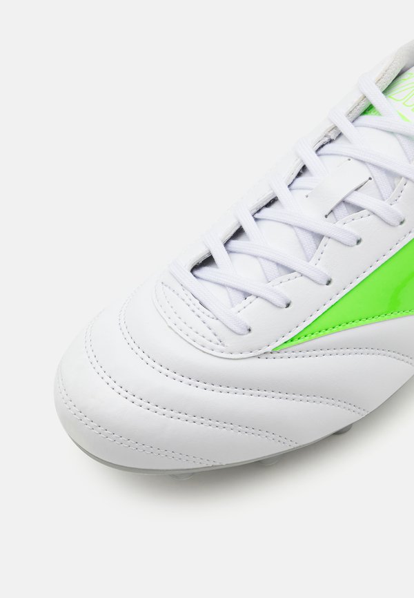 MORELIA II CLUB - Moulded stud football boots4