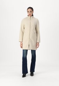 Vero Moda VMCLARASIA - Klasikinis paltas - beige