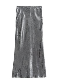 Jupe longue en imprimé serpent gris avec une texture lisse et brillante et un ourlet évasé, présentant un léger éclat et une taille élastique.