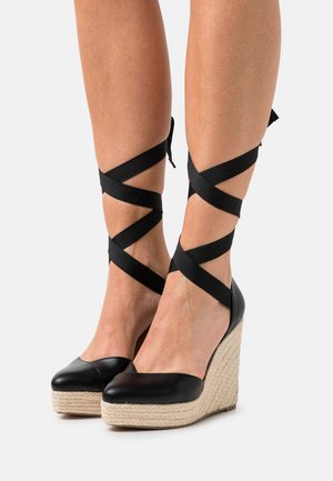 Wedges - black