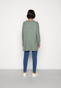 Vero Moda Strickpullover - light green