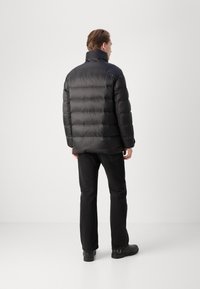 Colmar Originals MAN - Casaco de penas - black/black