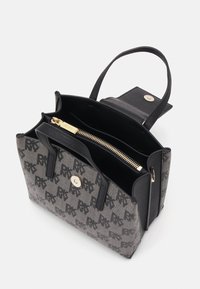 DKNY SATCHEL - Håndveske - black