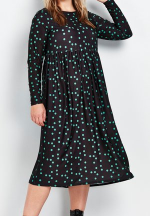 Day dress - green