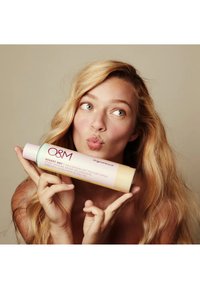 O&M DESERT DRY - Produit coiffant