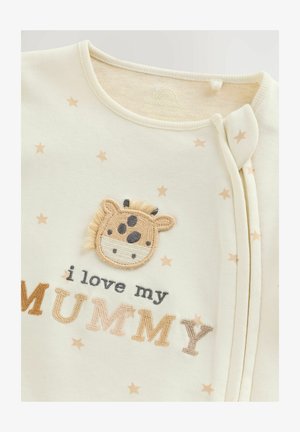 Maglietta panna con applicazione di giraffa e testo ricamato "Amo la mia Mamma." Decorata con stelle beige chiaro. Tessuto morbido.