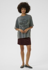 Culture KENDRICK ALFIE - T-shirt print - grey wash