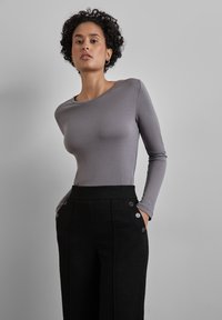 Street One Langarmshirt - grau