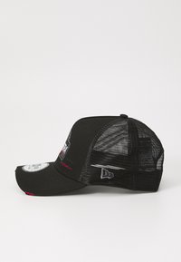 Thumbnail Image 2