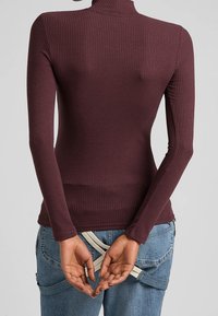 Lee Stickad tröja - dark red