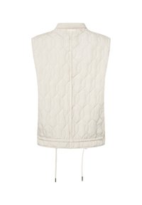 Prošívaná vesta v odstínu off-white, s vysokým límcem, šňůrkou na spodním okraji a diamantovým vzorem po celém materiálu.