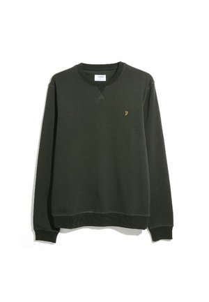 Pull en olive avec col rond, poignets et ourlet côtelés, orné d'un petit logo doré sur la poitrine, fabriqué dans un tissu doux.