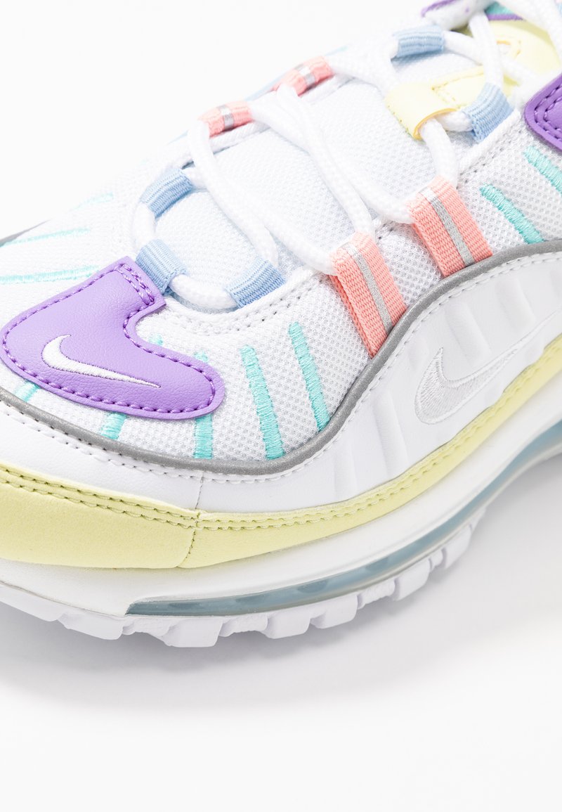 Nike Sportswear Air Max 98 Baskets Basses Luminous Green White Atomic Violet Bleached Coral Psychic Blue Light Aqua Vert Zalando Fr