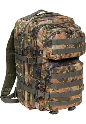 US COOPER  - Rucksack - flecktarn