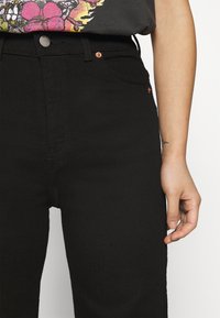 Dr.Denim Petite MOXY  - Spodnie materiałowe