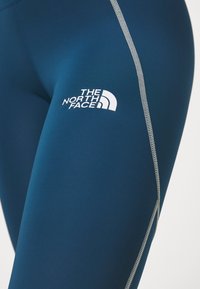 The North Face HAKUUN 7/8 TIGHT - Pajkice - midnight petrol