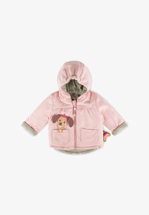 Rosa Babyjacke mit Kapuze, Vorderreißverschluss, zwei Taschen und einem Welpenmotiv auf einer Tasche sowie einem hellbeigen Muster am Ärmelsaum.