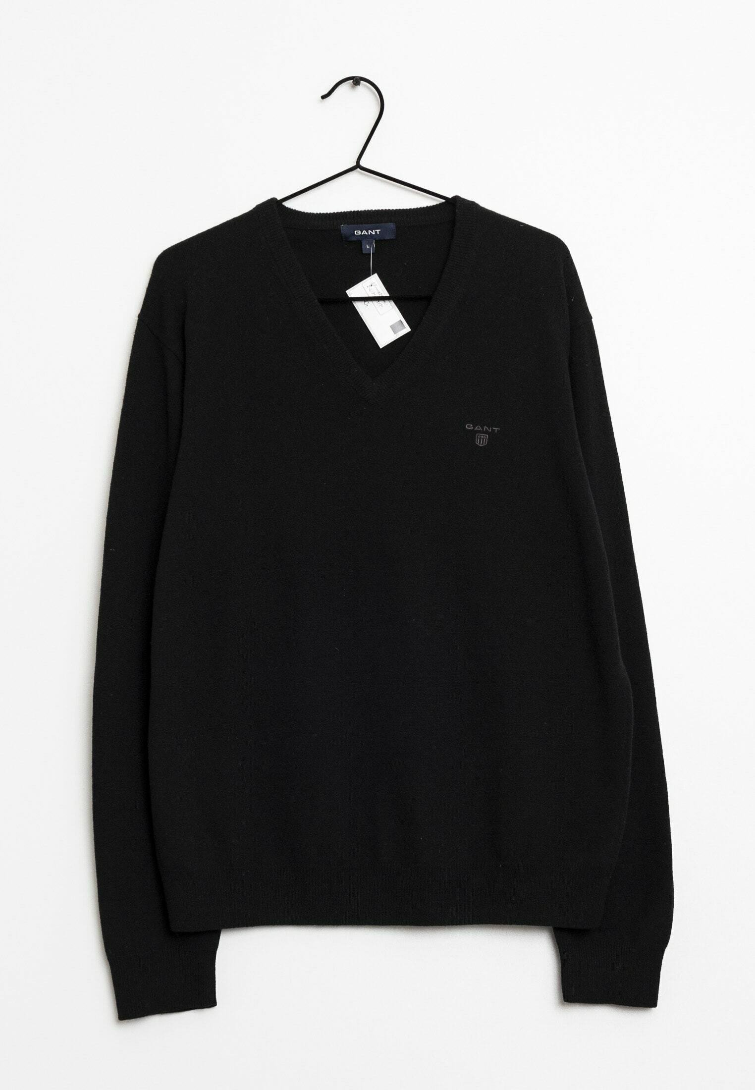 black jersey jumper