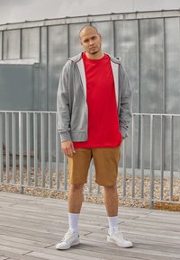 Não selecionado, primary red