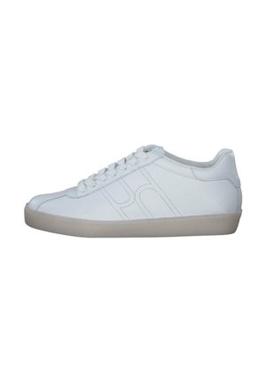 Basket en cuir blanc avec une texture lisse, dotée d'un bout rond, d'un laçage et d'une semelle claire. Détail de piqûre discrète.