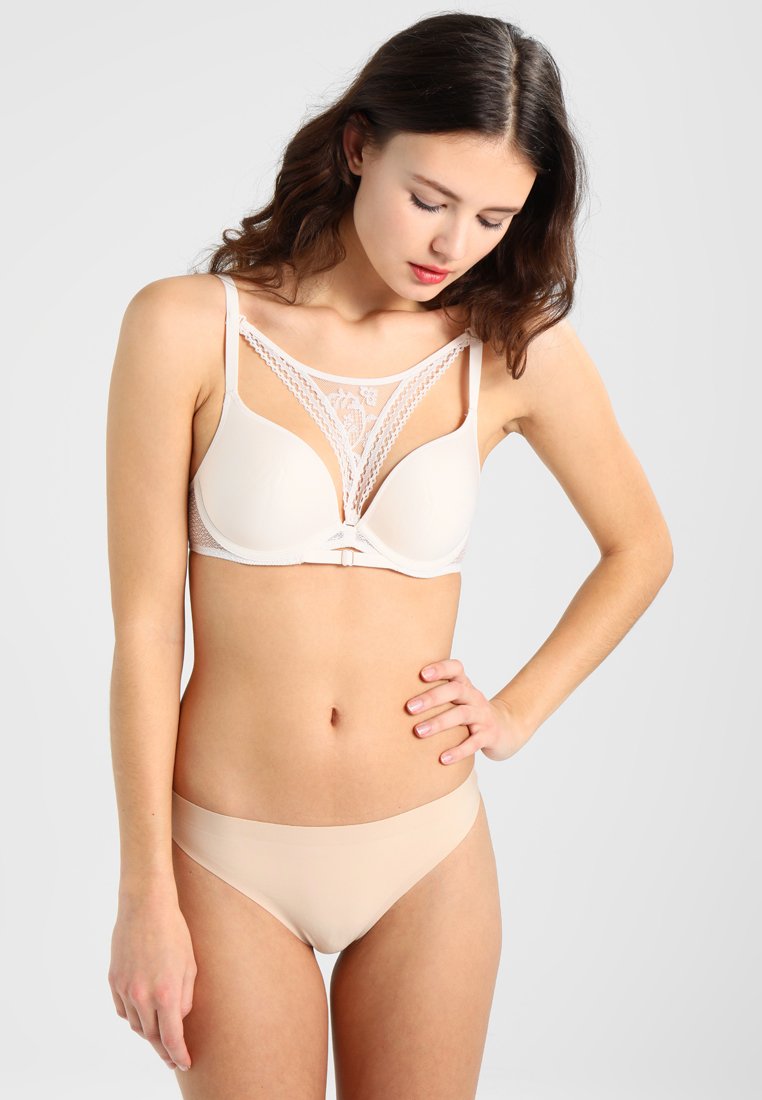 Women FALL IN LOVE - Push-up bra Women FALL IN LOVE - Push-up bra