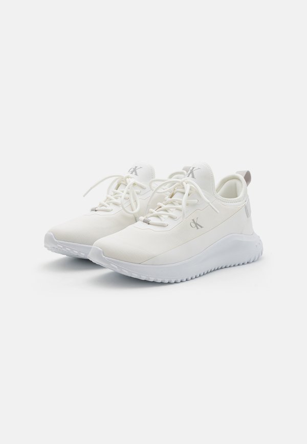 RUNNER TECH - Trainers3