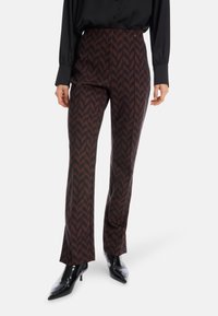 Marc Cain FATSA - Stoffhose - deep wood