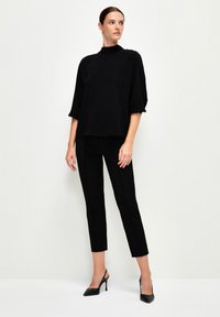 adL RUFFLED COLLOR GÜMPED - Camicetta - black
