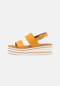 Tamaris Platform sandals - mango