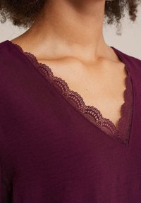 WE Fashion Hosszú ujjú felső - violet