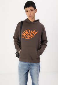 Night Addict Felpa con cappuccio - brown washed