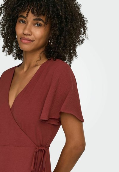 Robe Women Only Rouge Taille 38/40 (M) - Neuve Avec Étiquettes, Style Évasé Genou